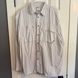 Men’s size XL REI brand sportsman shirt in off white cream color.
